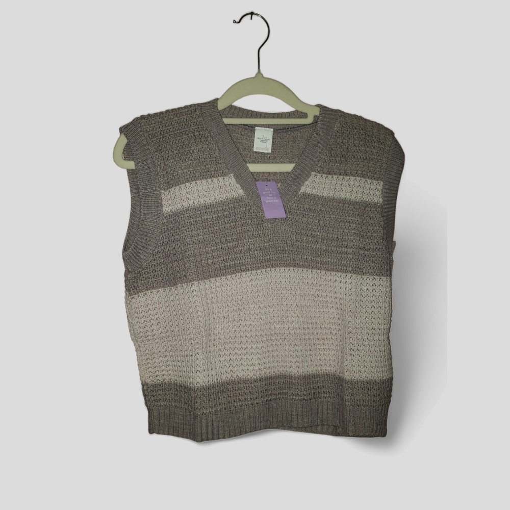 💖 Girls Striped Sweater Vest - Picture 8 of 16